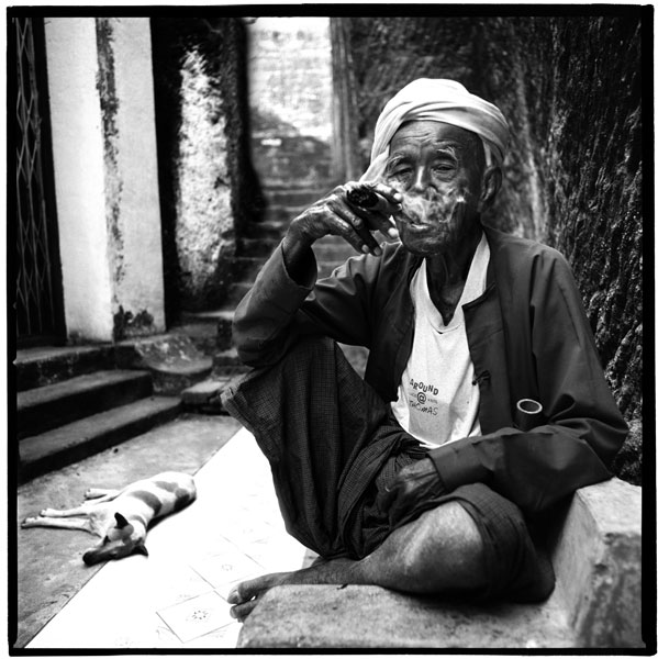 http://www.andre-longchamp.com/files/gimgs/18_myanmar-01.jpg