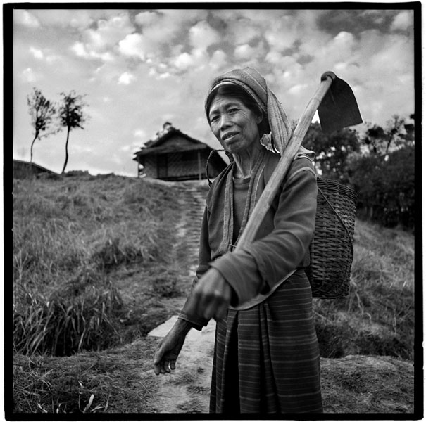 http://www.andre-longchamp.com/files/gimgs/18_myanmar-07.jpg